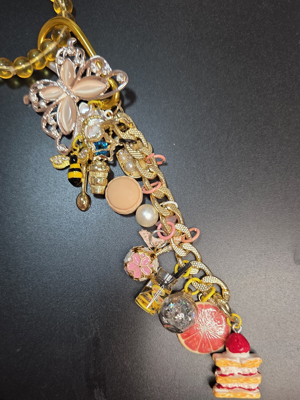 Butterfly keychain charm featuring yellow beaded stretch bracelet! - Picture 3 of 14